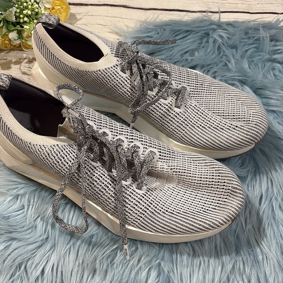 Allbirds Tree Flyer Blizzard Men’s Running Active Sneakers main image 2